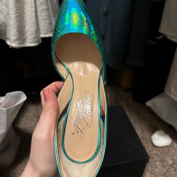 High heels - Picture 7 of 12